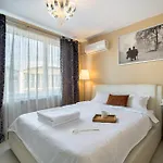 Iconic View - Sala Palatului -top Location 아파트 부쿠레슈티