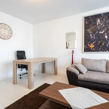 Apartment Iconic View - Sala Palatului -top Location *