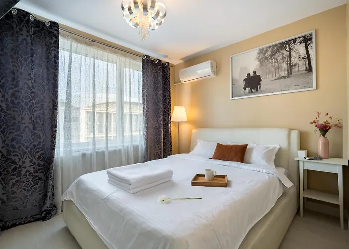 Iconic View - Sala Palatului -top Location Apartman Bukarest